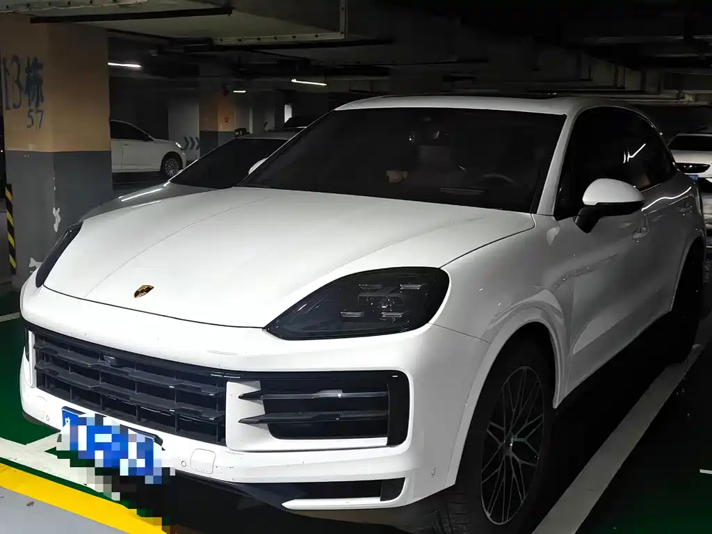 Porsche Cayenne 2024