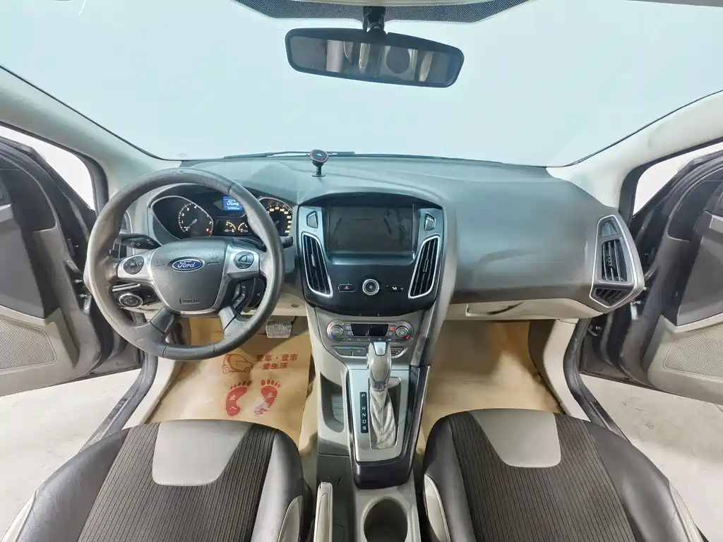 Ford Focus — миниатюра 9