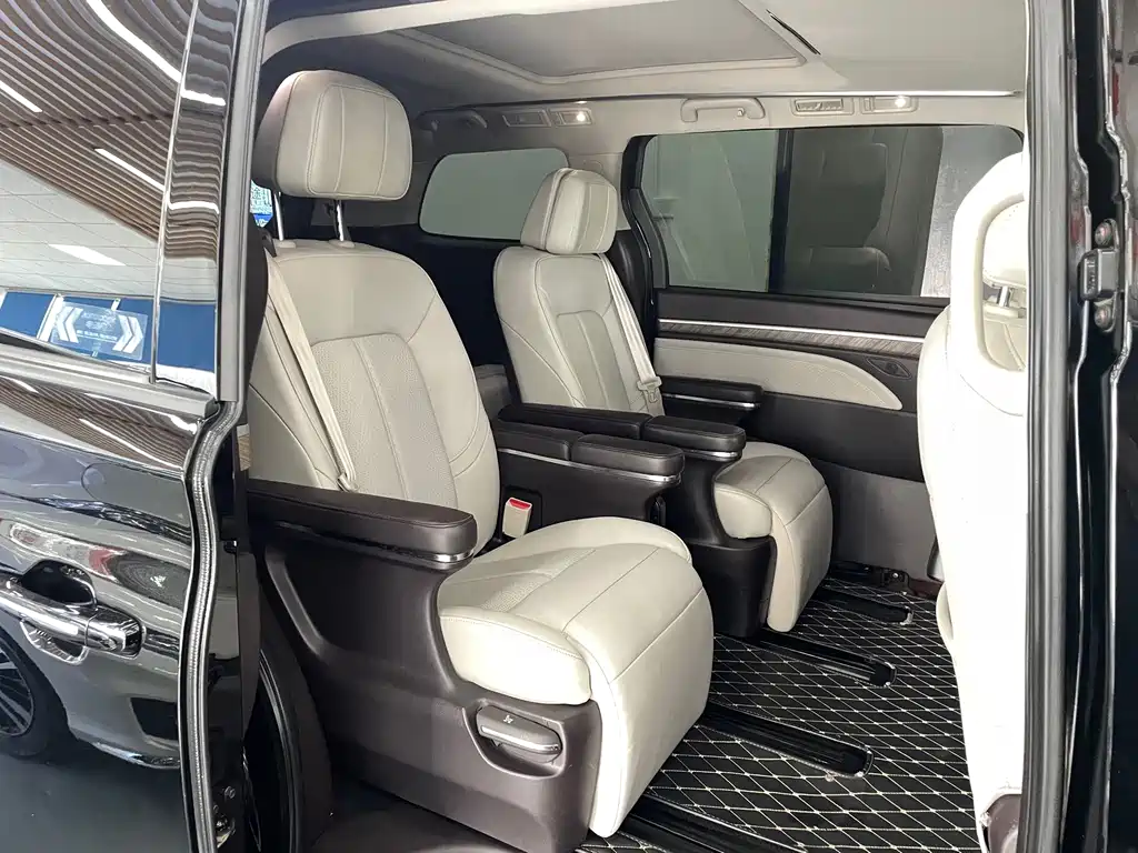 GAC Motor Trumpchi M8 — миниатюра 15