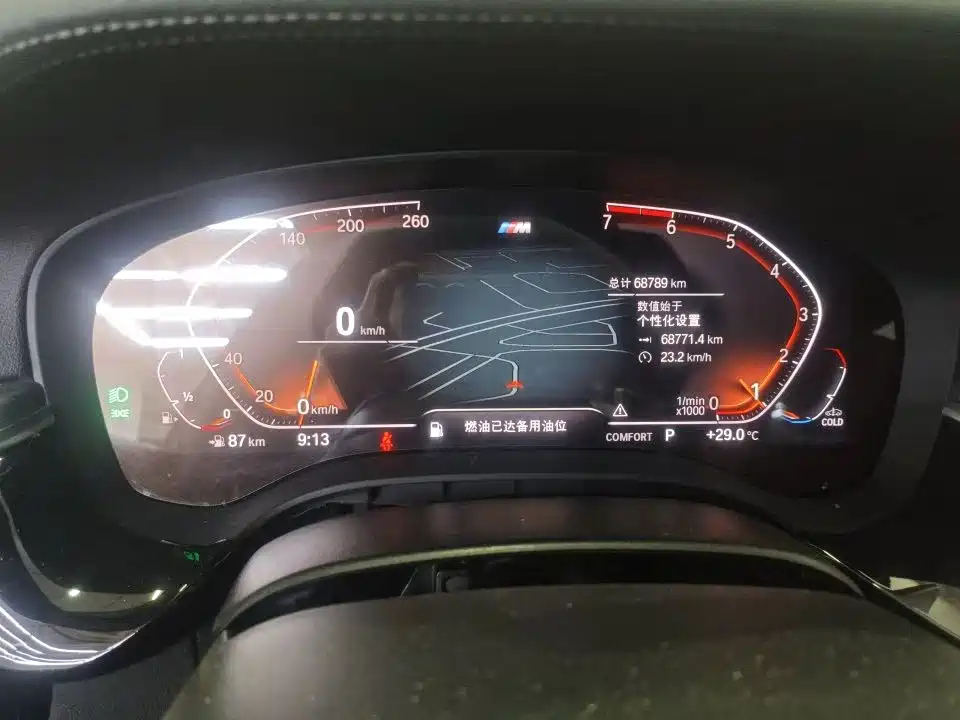 BMW 5 Series — миниатюра 8