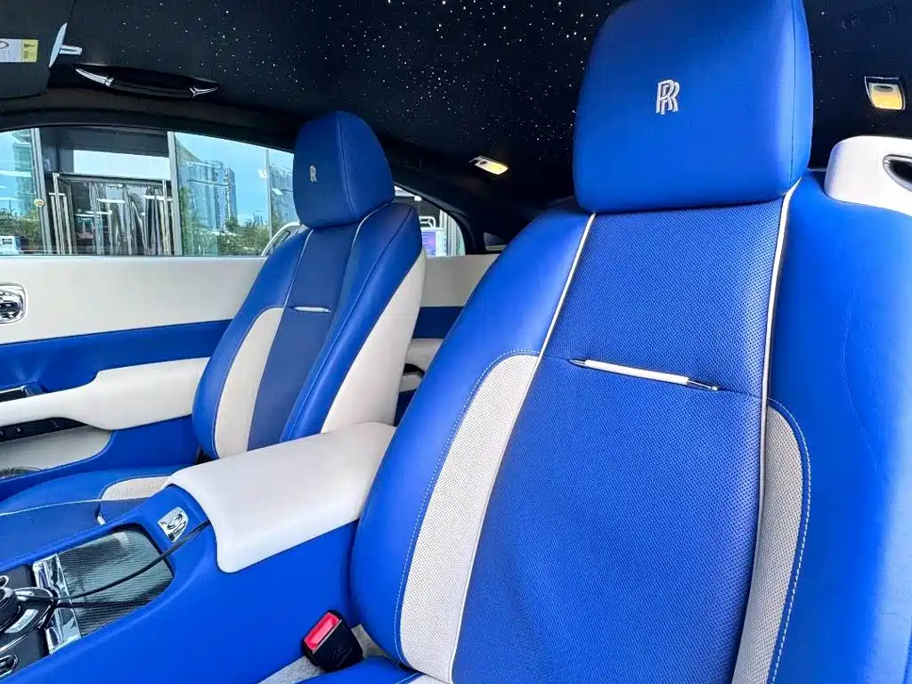 Rolls-Royce Wraith — миниатюра 10
