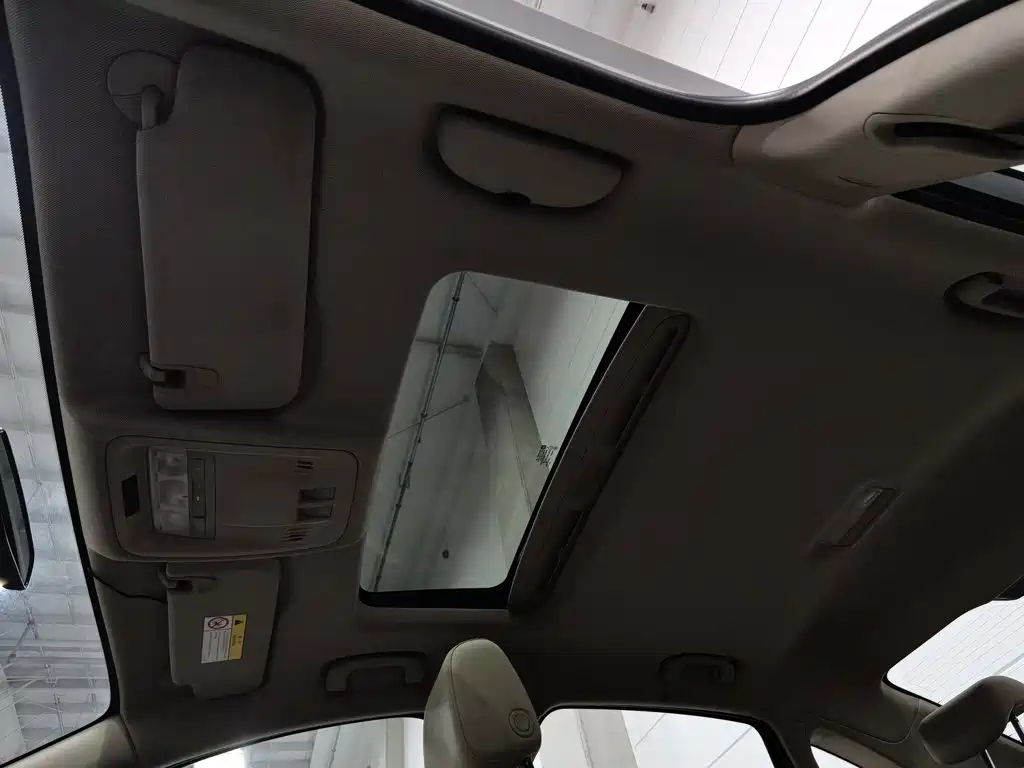 Buick Verano — миниатюра 14