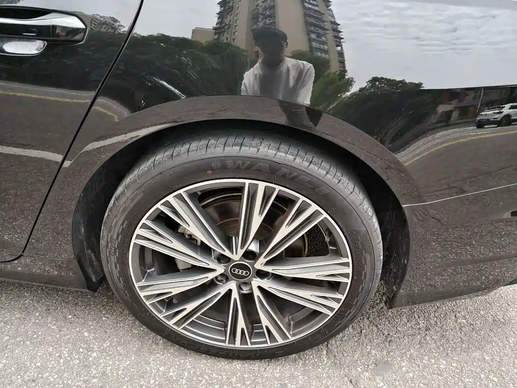 Audi A6L — миниатюра 32