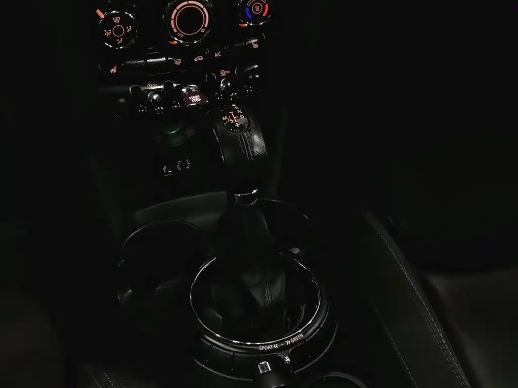 MINI Mini — миниатюра 13
