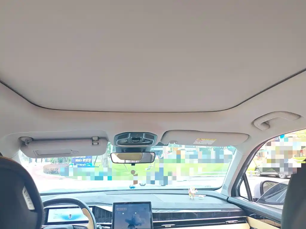 Geely Boyue L — миниатюра 14