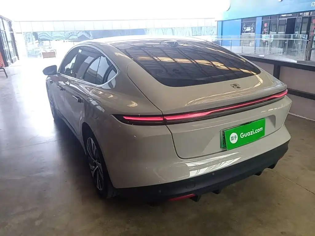 NIO ET5 — миниатюра 5