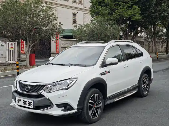 2016 BYD Tang