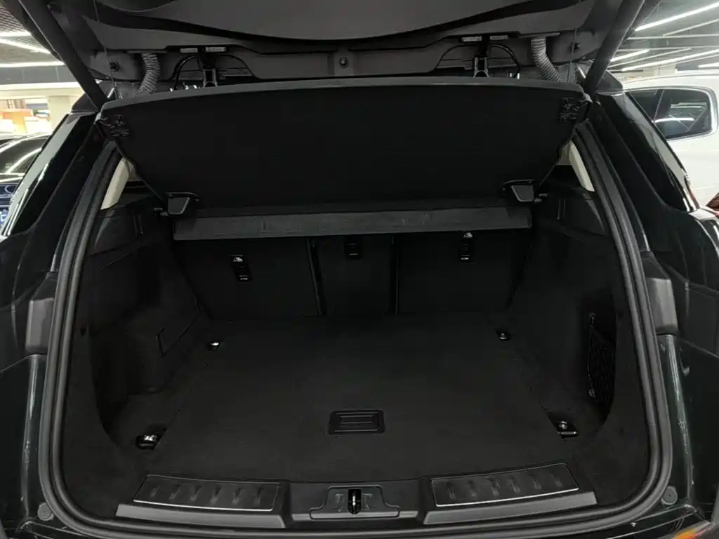 Land Rover Evoque — миниатюра 19