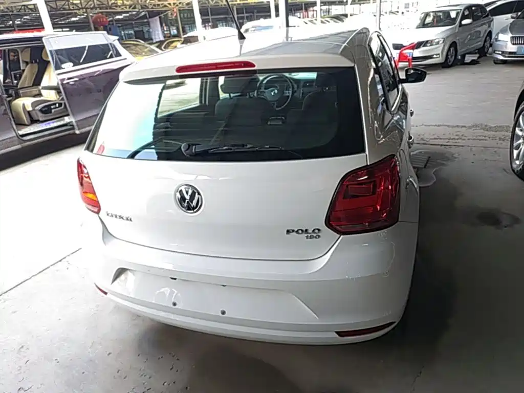 Volkswagen Polo — миниатюра 6