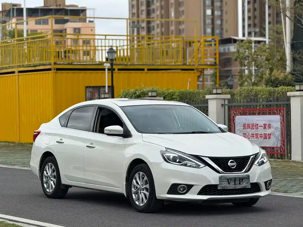 NISSAN XUAN YI