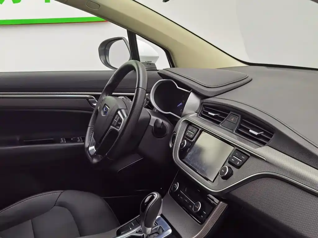 Geely Emgrand GS — миниатюра 22