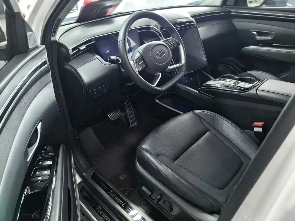 Hyundai Tucson — миниатюра 9