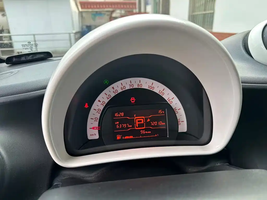 smart Smart Fortwo — миниатюра 15