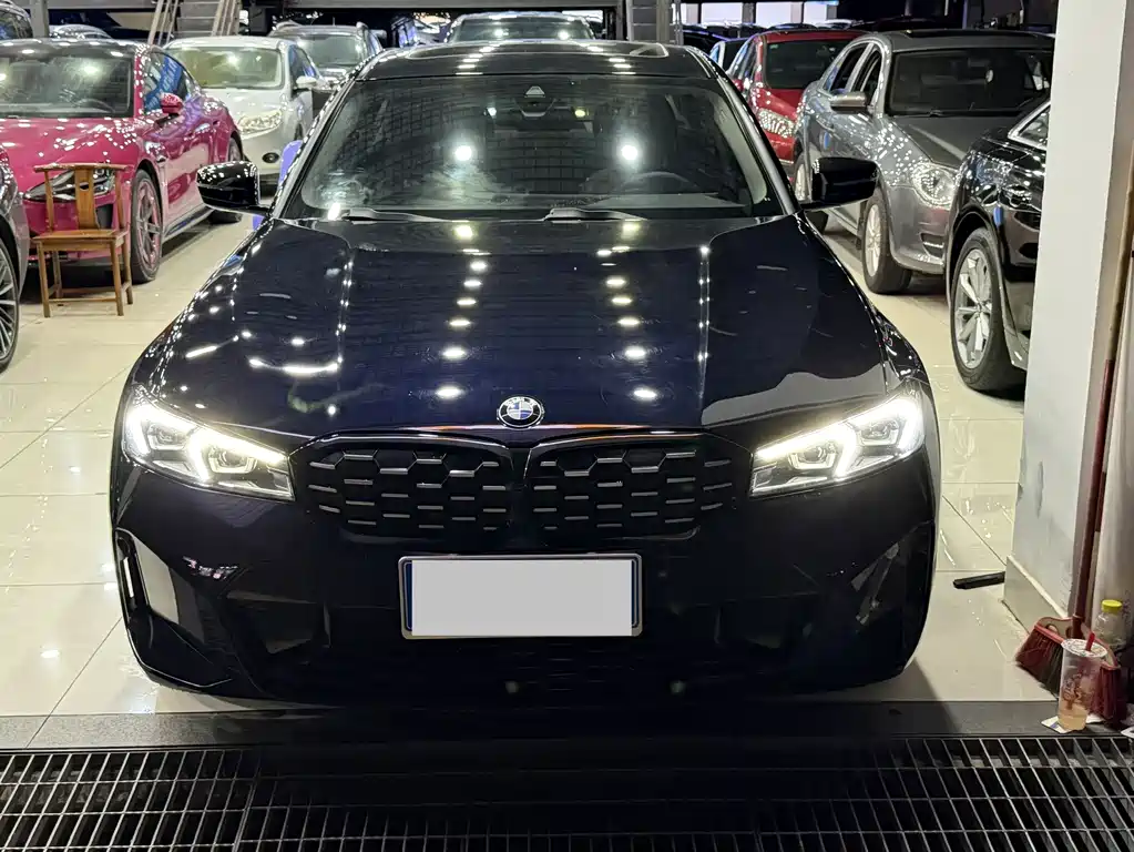 BMW 3 Series 2023