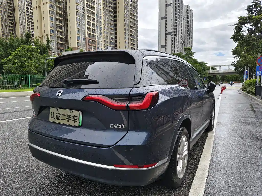 NIO NIO ES8