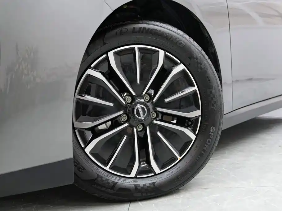 Nissan N6 — миниатюра 3