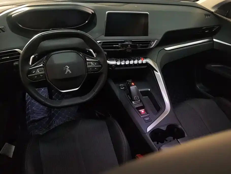 Peugeot 4008 — миниатюра 12