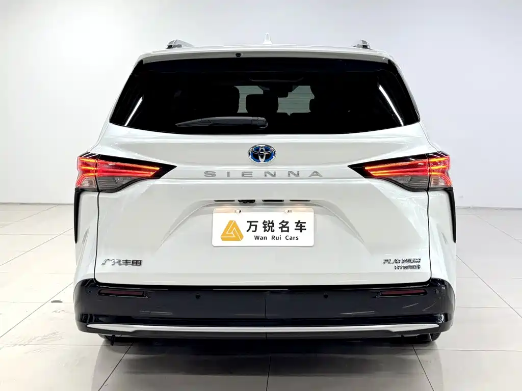 Toyota Sienna 2021 2.5L