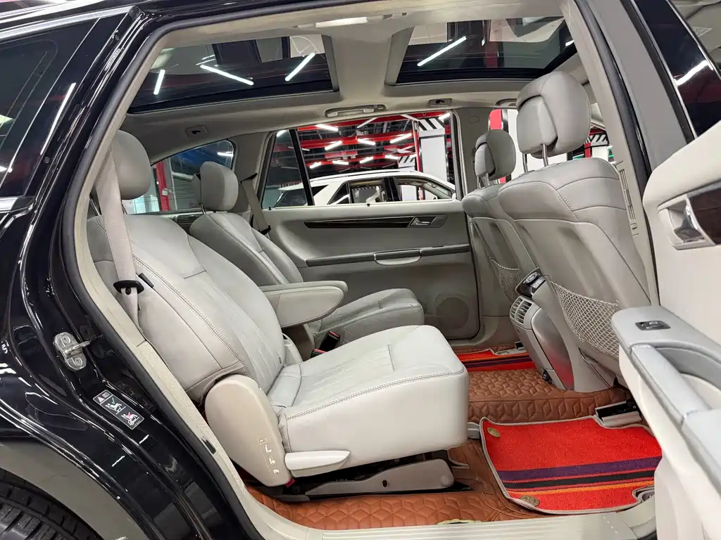 Mercedes-Benz R-Class — миниатюра 25
