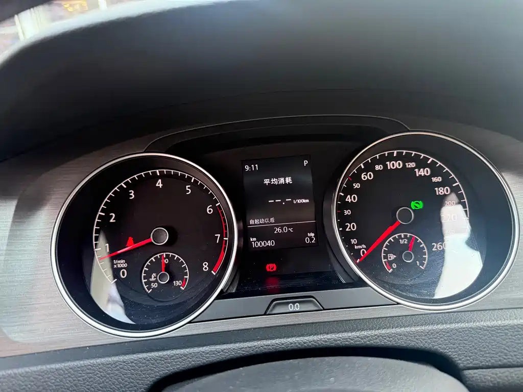 Volkswagen Golf — миниатюра 14