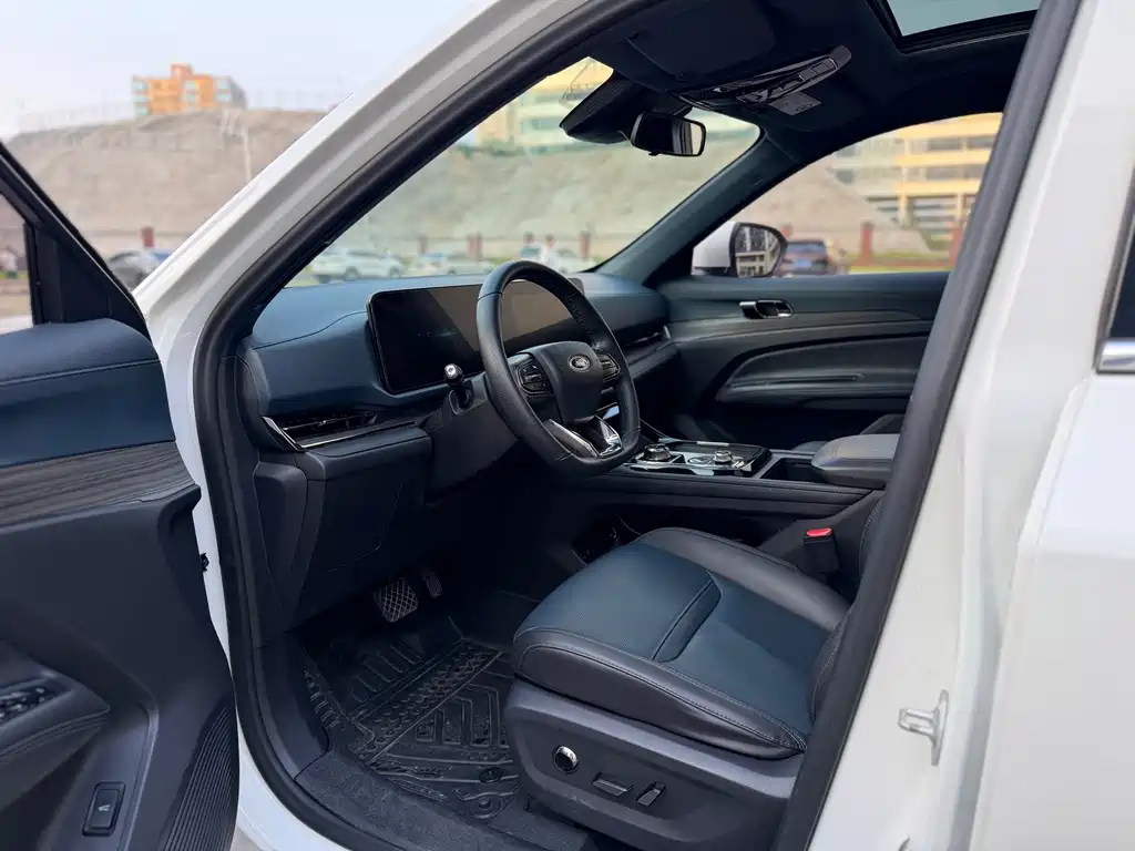 Ford Equator Sport — миниатюра 4