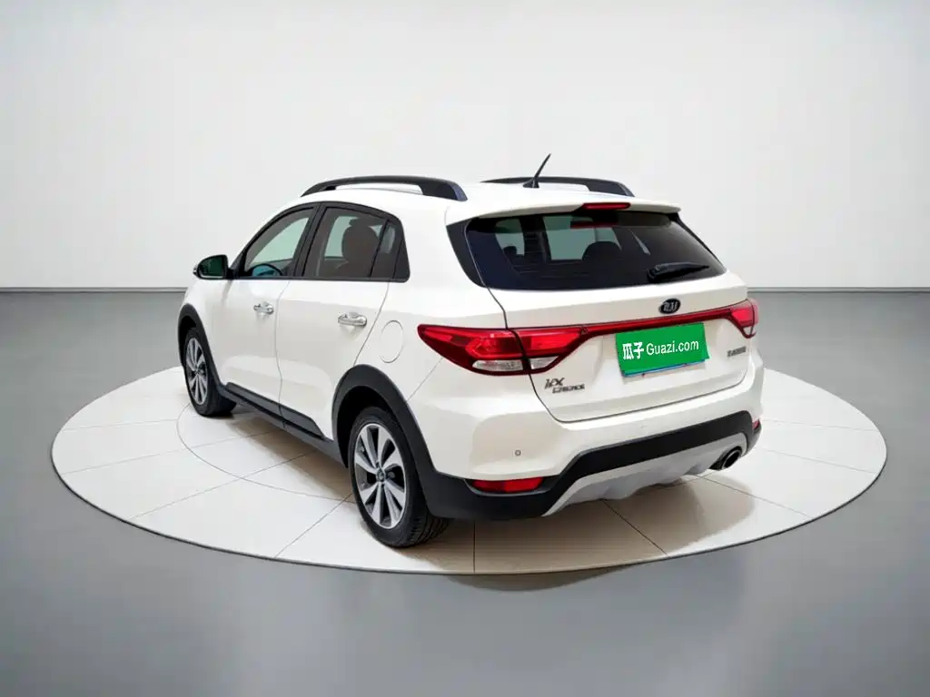 Kia KX Cross — миниатюра 4