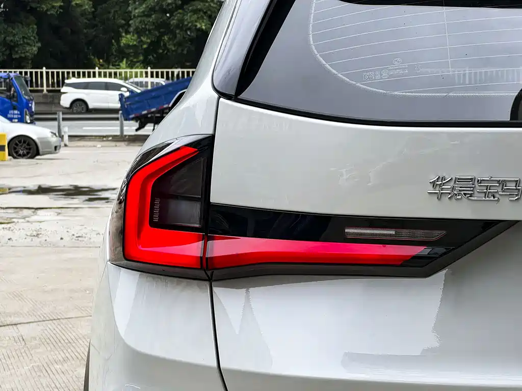 BMW X1 — миниатюра 6