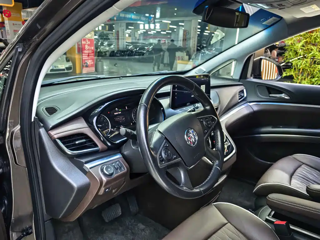 Buick GL8 — миниатюра 14