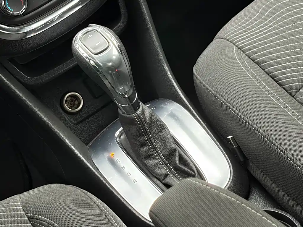 Buick Encore — миниатюра 11