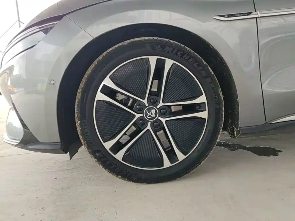 BYD Han — миниатюра 23