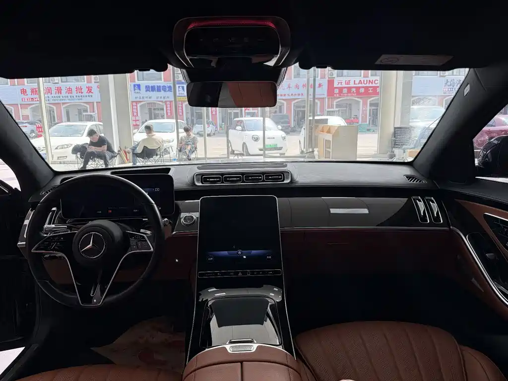 Mercedes-Benz S-Class — миниатюра 5