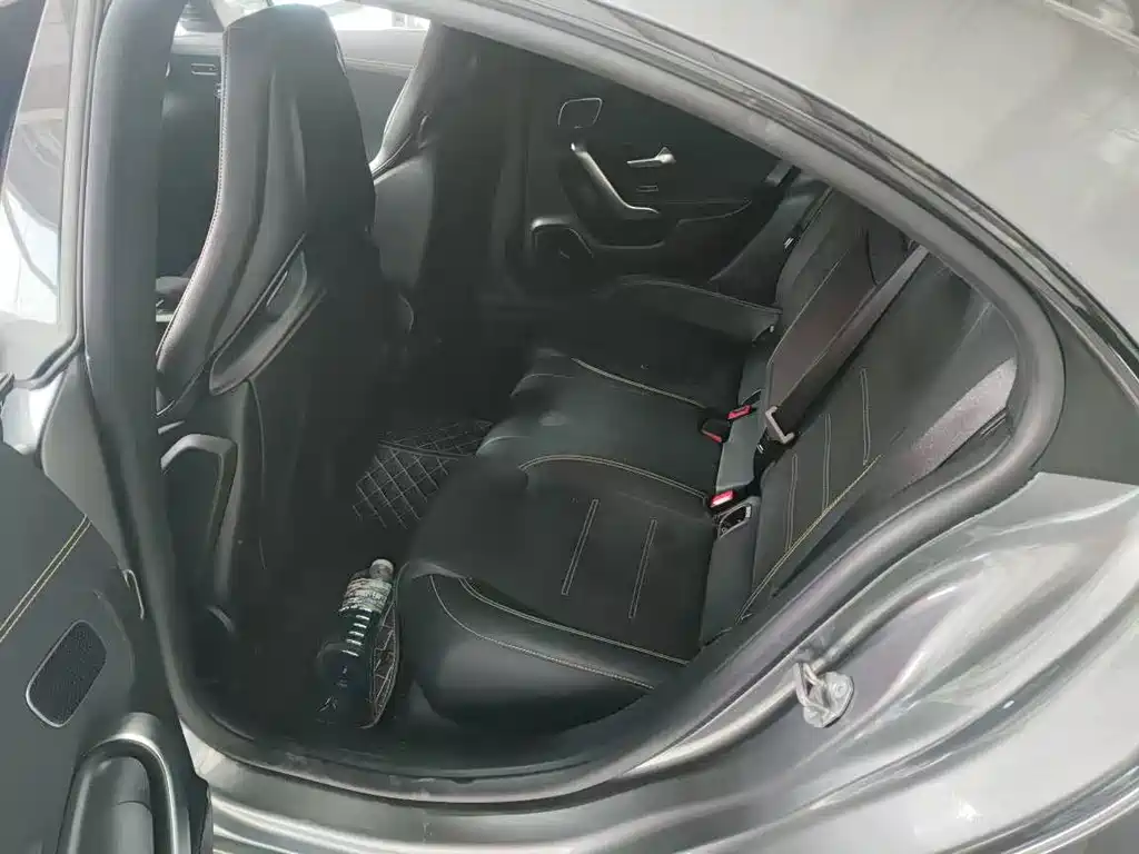 MERCEDES-BENZ CLA AMG