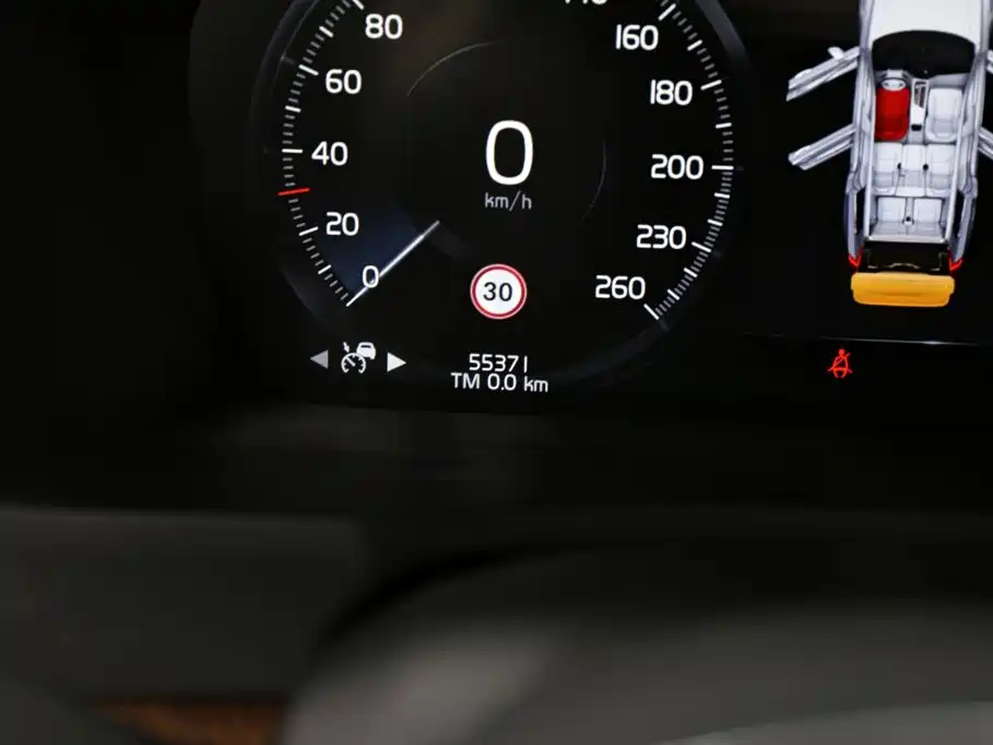 Volvo XC90 — миниатюра 15