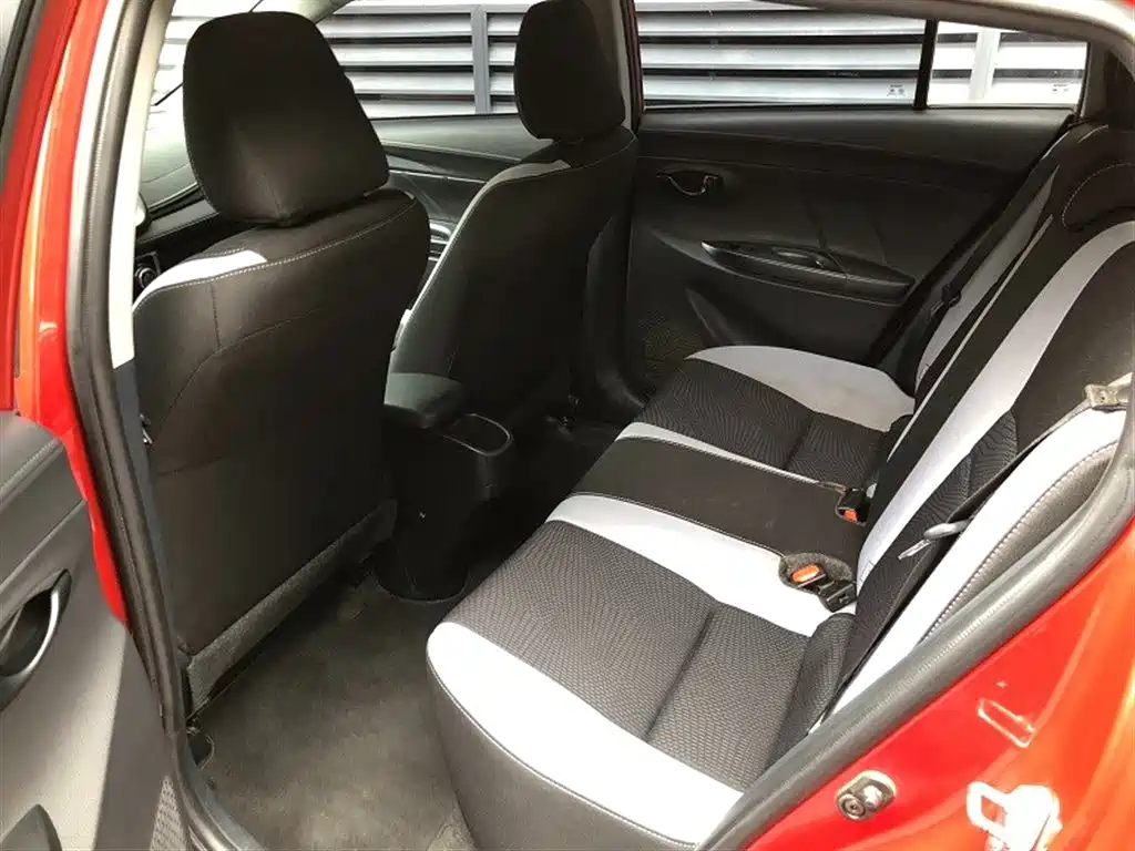 TOYOTA YARIS L ZHIXUAN