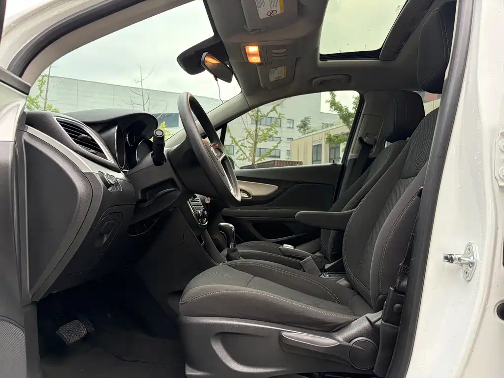 Buick Encore — миниатюра 10
