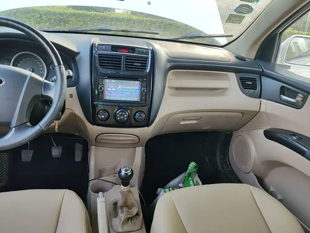 Kia Sportage — миниатюра 13