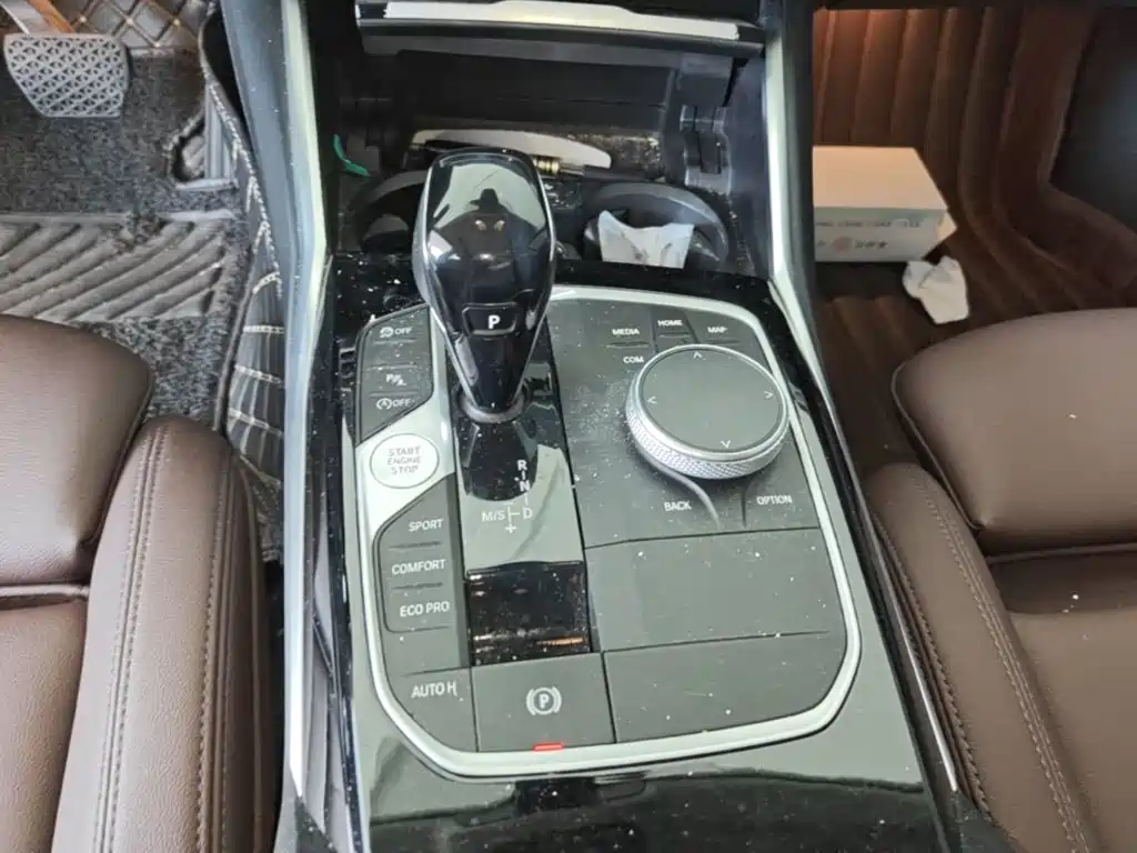 BMW 3 Series — миниатюра 14
