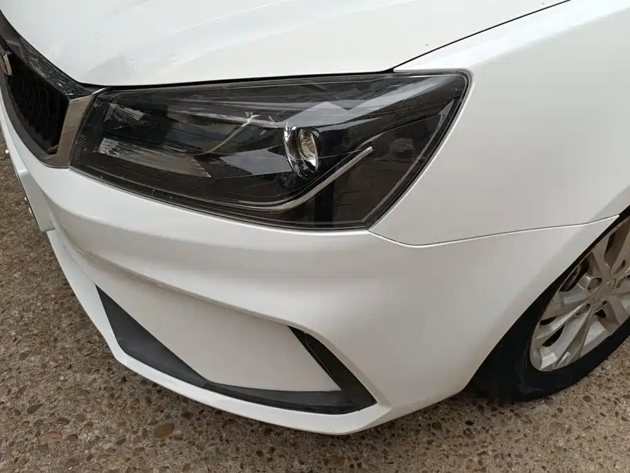 Geely Emgrand — миниатюра 5