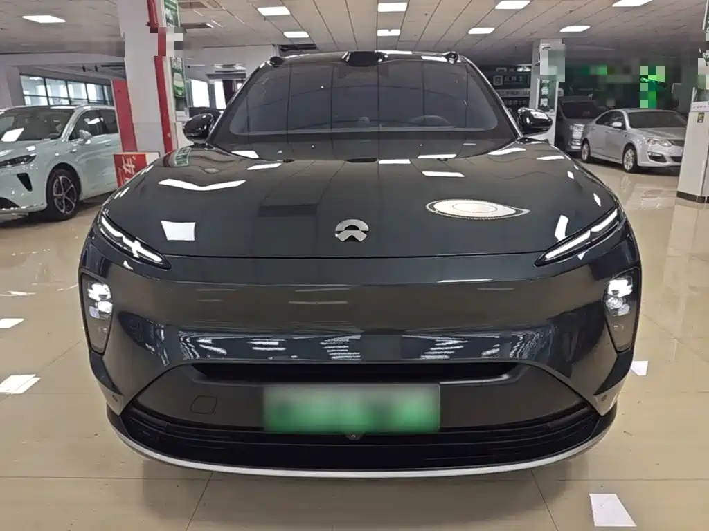 NIO ES8 2024 75kWh
