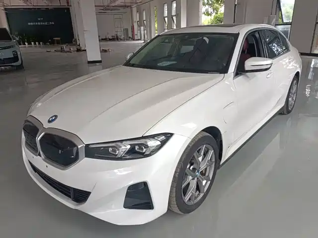 2024 BMW i3