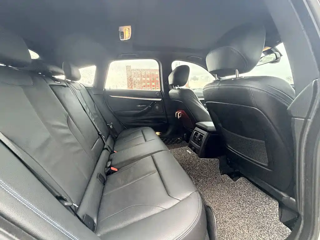 BMW 3 Series GT — миниатюра 13