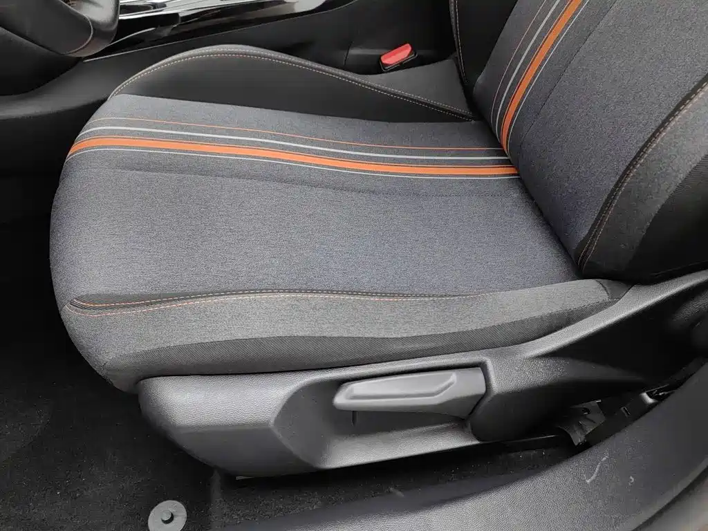 Peugeot 2008 — миниатюра 20