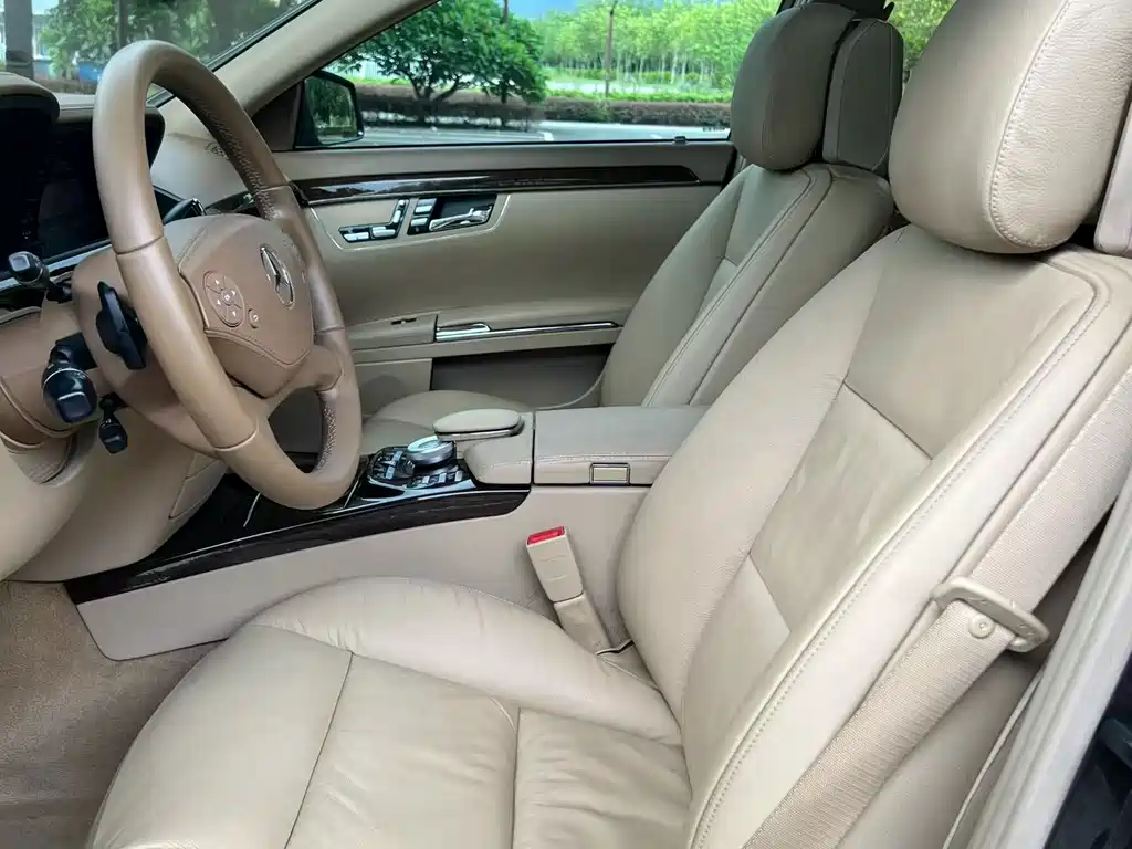 Mercedes-Benz S-Class — миниатюра 7