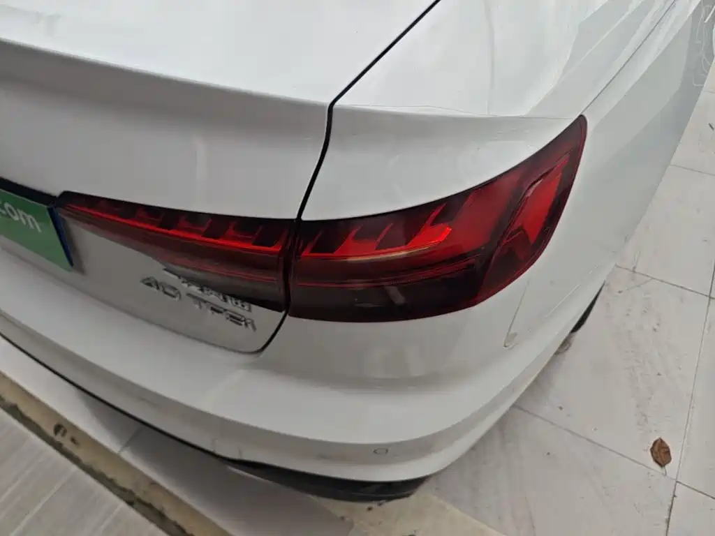 Audi A4L — миниатюра 8