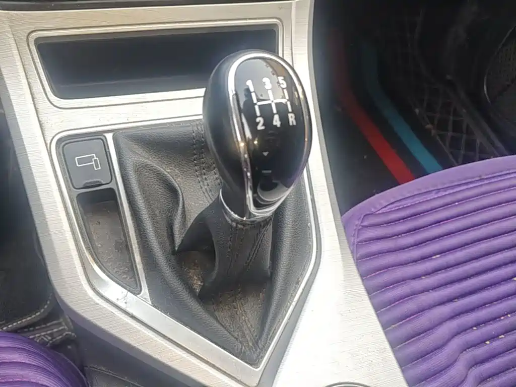 Geely Vision — миниатюра 14