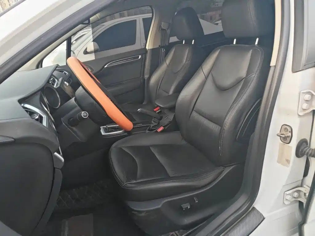 Citroen C4L — миниатюра 15