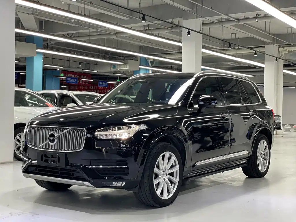 Volvo XC90 2019