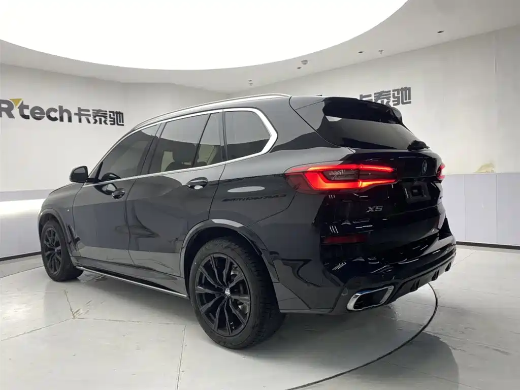 BMW X5 2019 xDrive40i M Sport
