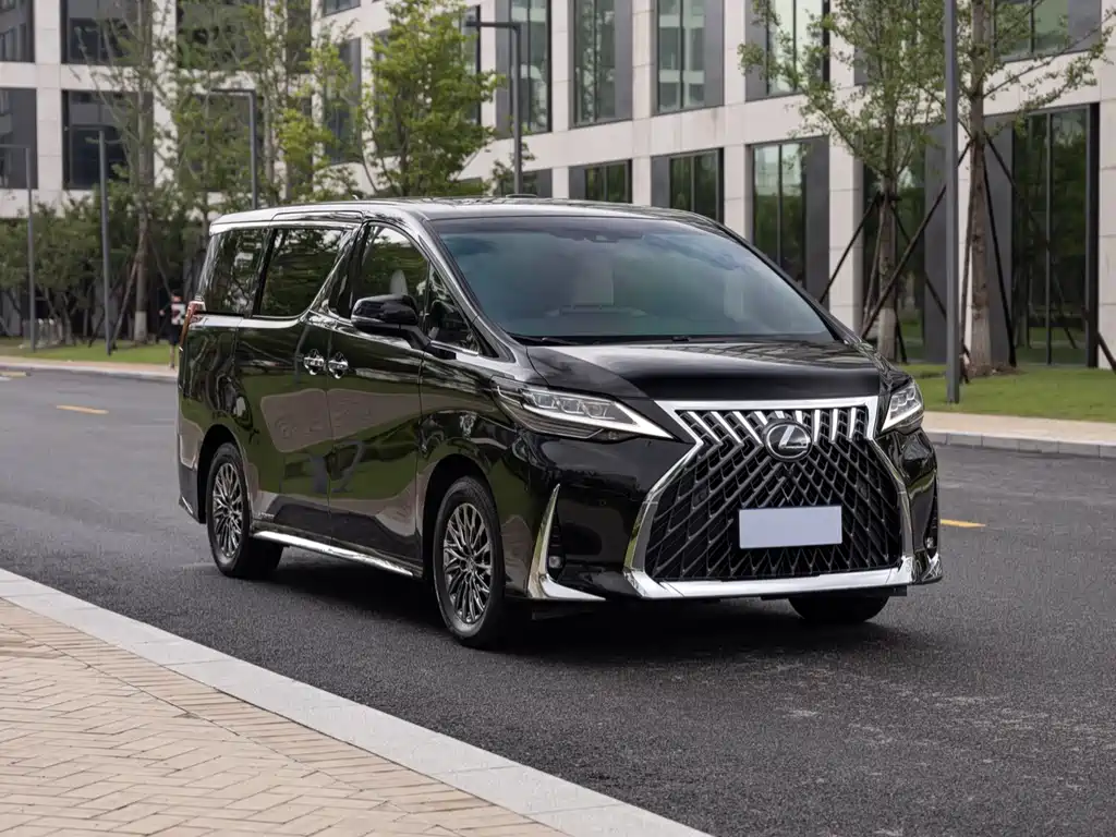 Lexus LM 2020 300h мест