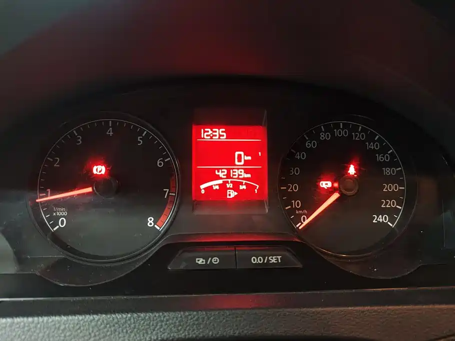 Volkswagen Santana — миниатюра 14